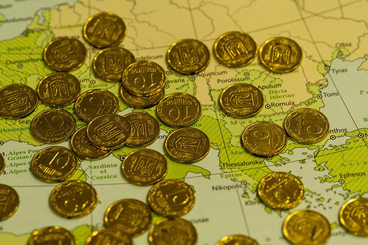Nieuwe euromunten: landen die later toetraden, en de valse 'euro's'